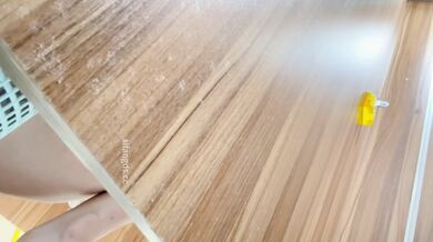 9月最新流出极品手持厕拍大神偷拍本写字楼最美少妇的极品嫩逼拿她换下的卫生巾打飞机